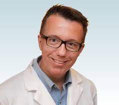 Dr Bert Pruim